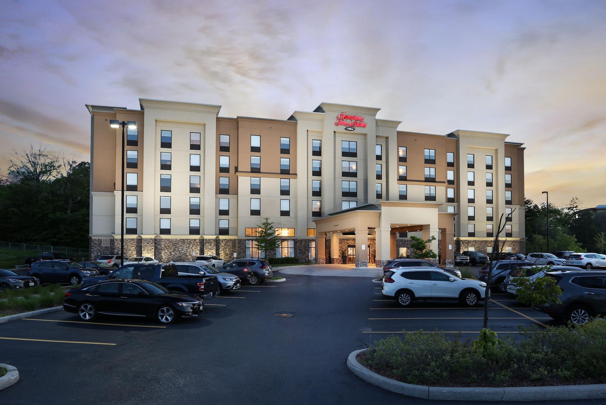 Hampton Inn & Suites By Hilton Barrie Exterior foto