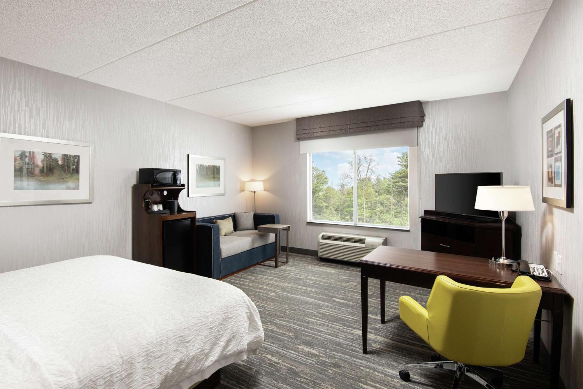Hampton Inn & Suites By Hilton Barrie Exterior foto