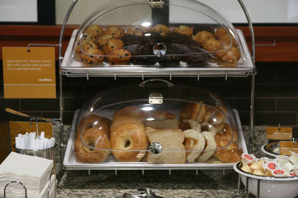Hampton Inn & Suites By Hilton Barrie Restaurante foto